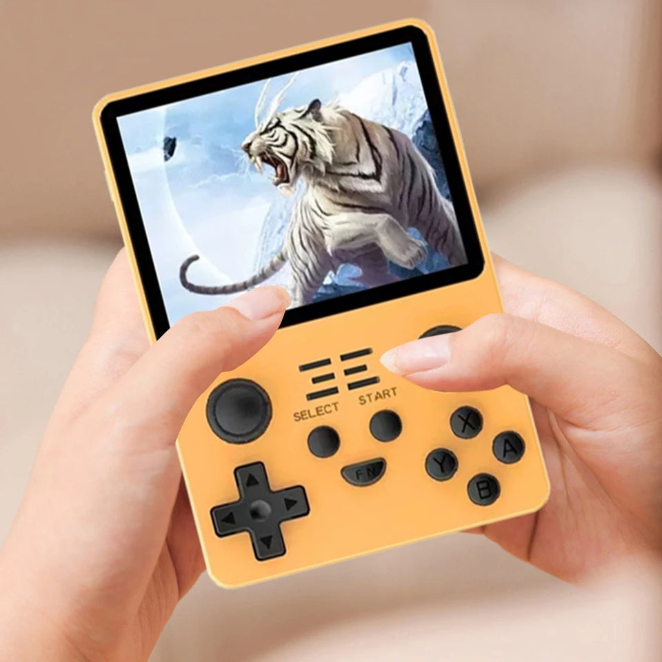 RGB20S Retro Handheld Game Console Open Source System 3.5inch IPS Screen Video Game Console With 16GB Card Add 32/64/128GB